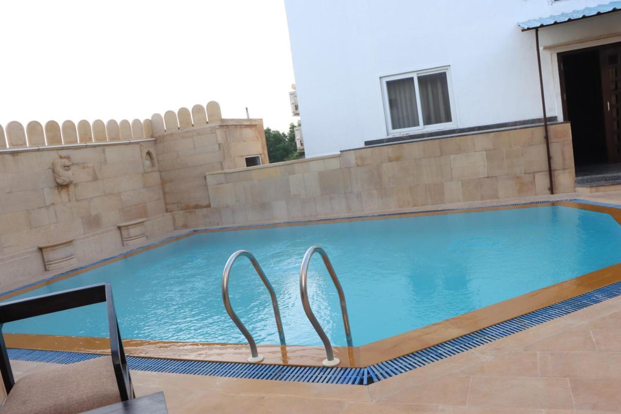 Hotel Marwar Palace Jaisalmer Bagian luar foto
