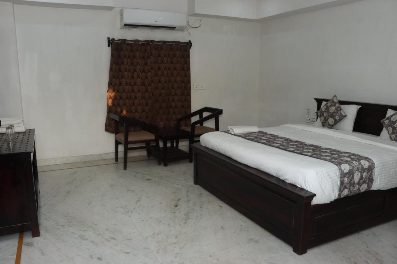 Hotel Marwar Palace Jaisalmer Bagian luar foto